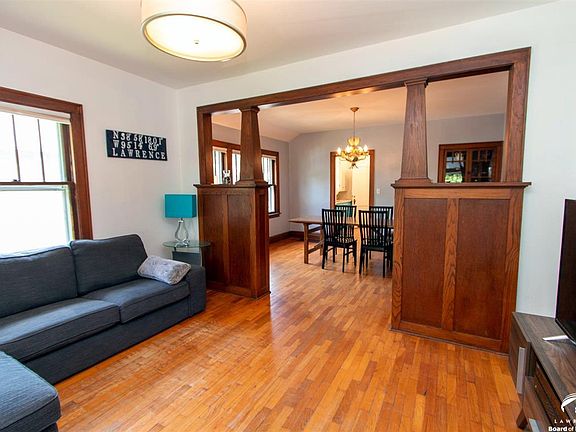 5th image of 2109 New Hampshire St