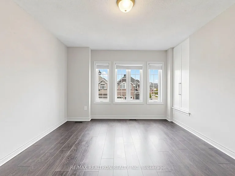 59 Jevons Dr — Photo 26