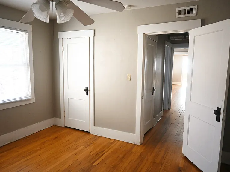 3506 Jackson St — Photo 30