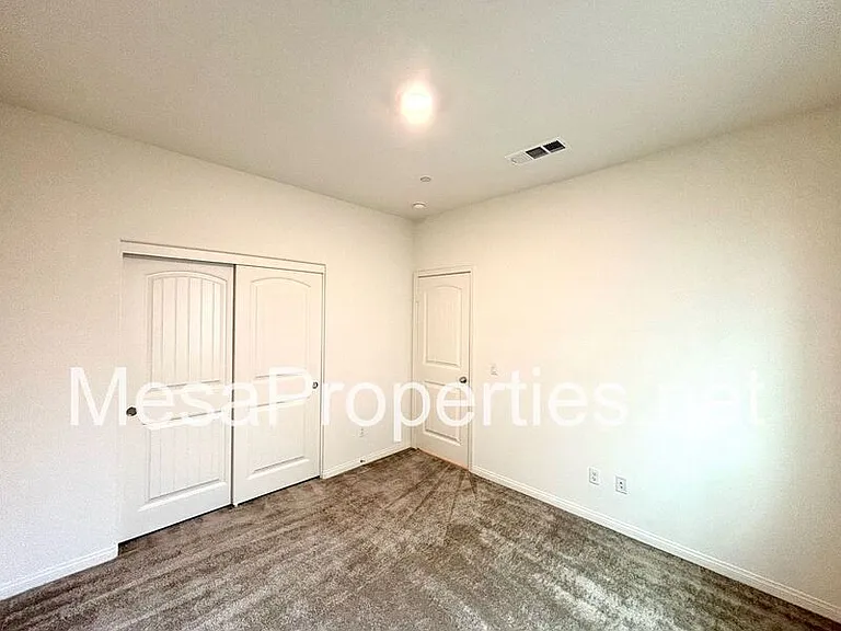 12594 Ava Loma St — Photo 21