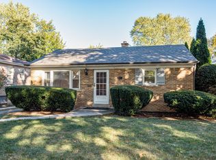 8925 Mason Ave, Morton Grove, IL 60053