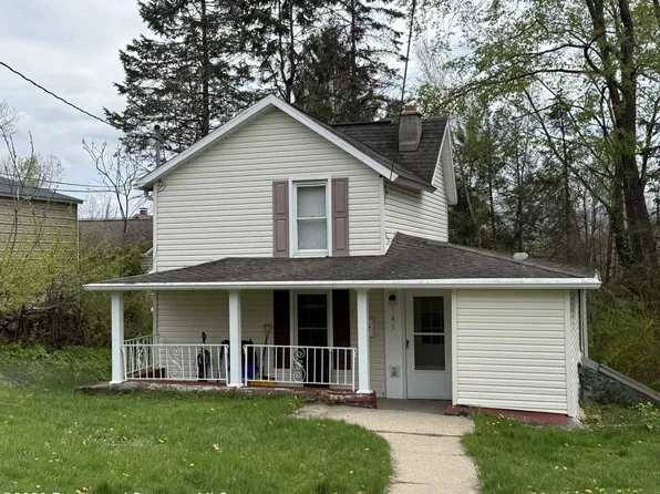 146 6th St, Olyphant, PA 18447