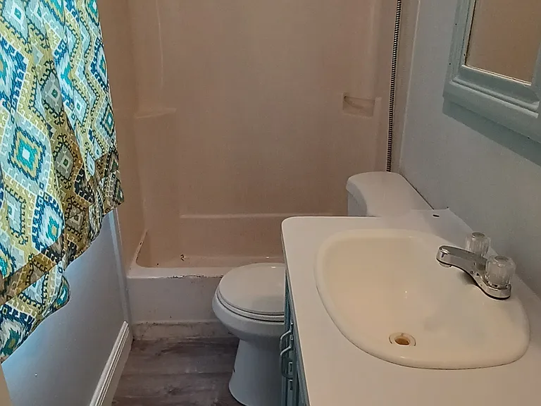 3076 SW Swain Ave #6 — Photo 5