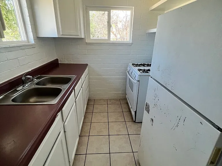 7519 Mariposa Trl — Photo 8