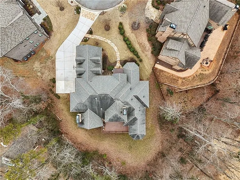 343 Summer Garden Dr — Photo 97