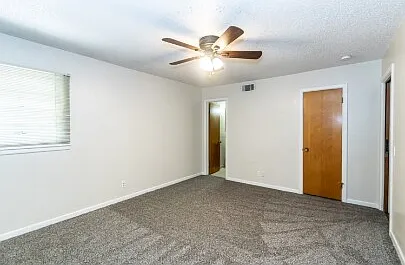 5 bed, 2282 sqft, $1,750 — Photo 3