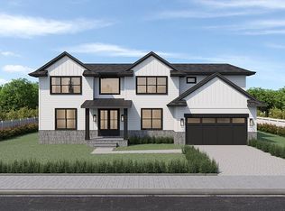 33 Center St, Cresskill, NJ 07626