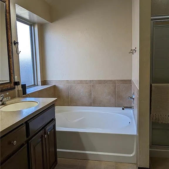 2508 Black Oaks Cir — Photo 14