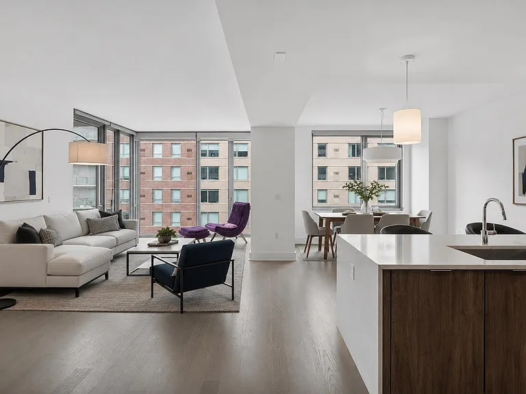 9 Avenue At Port Imperial #818 — Photo 1