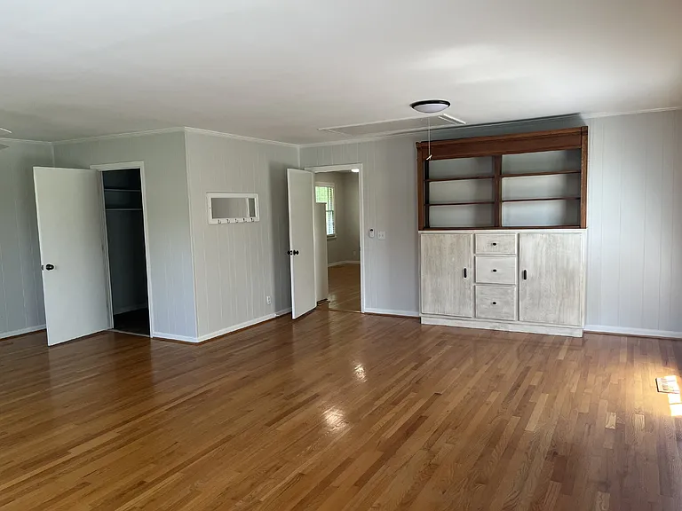 810 Davis Dr — Photo 32
