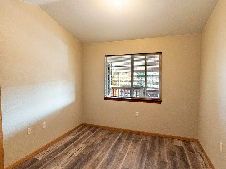 1221 University Ave #F301 — Photo 4