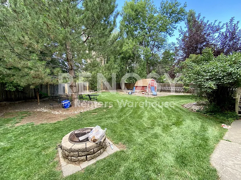1237 Constitution Ave — Photo 10