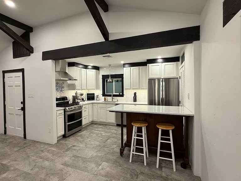 3981 E Desmond Ln — Photo 27