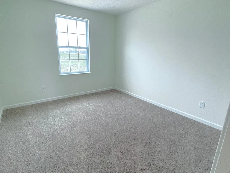 688 Keystone Way — Photo 11