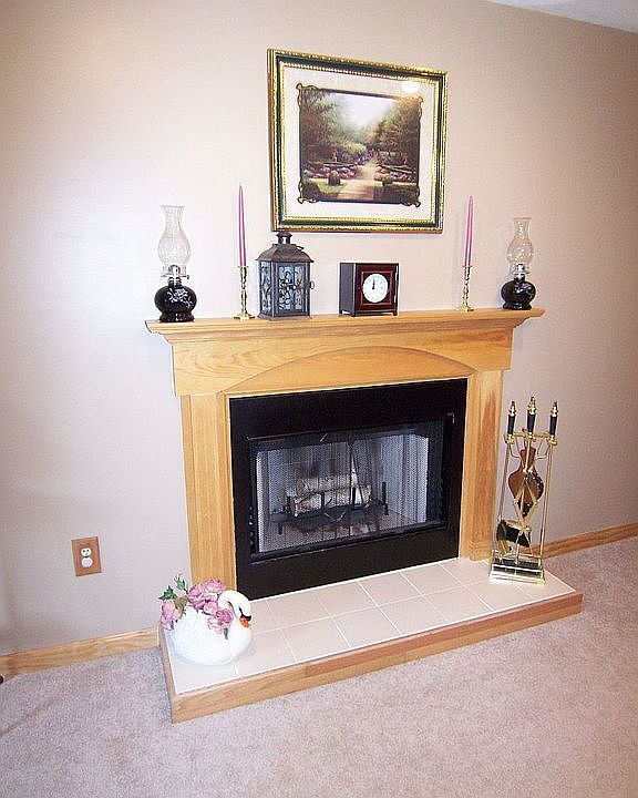 custom fire place mantel