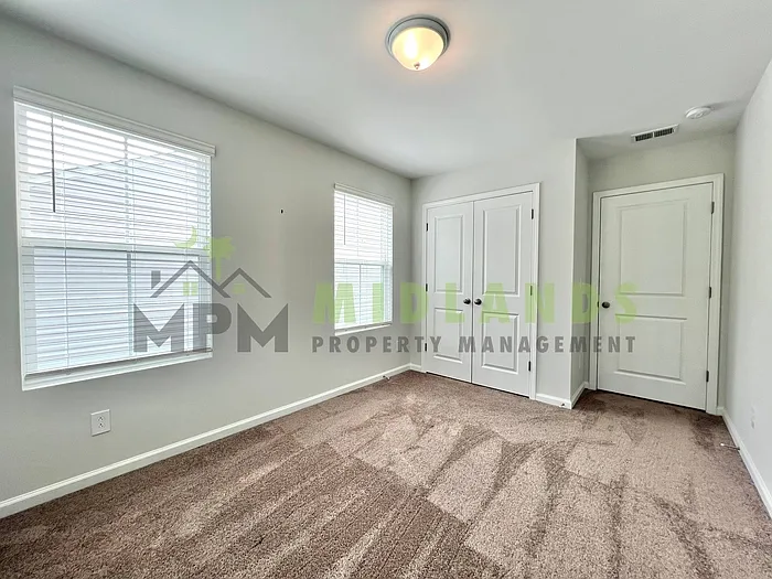 333 Canary Grass Ct — Photo 28