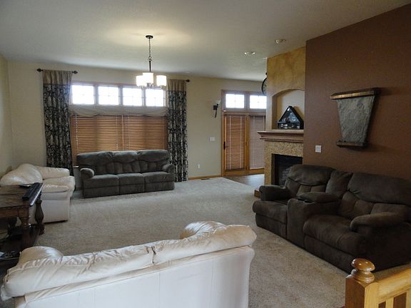 5th image of 2301 Whitetail Dr