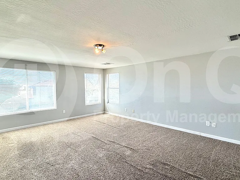 1605 W Central Ave — Photo 10
