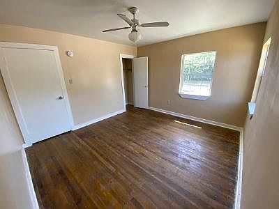 1st image of 309 E 13th St #1