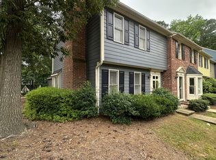 5621 Hamstead Xing, Raleigh, NC 27612