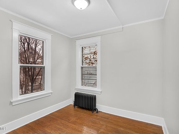 5th image of 244 Morris St Floor 2