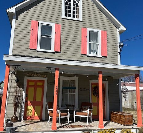 2nd image of 547 Mason Ave