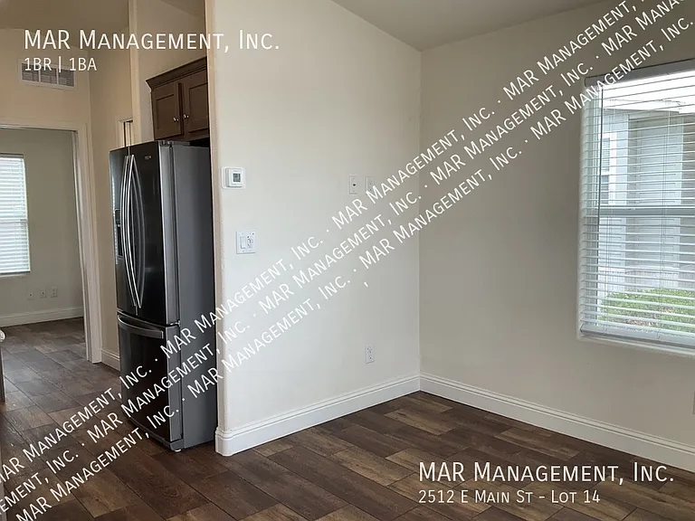 2512 E Main St #14 — Photo 6