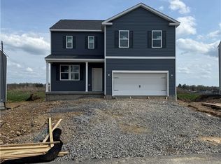 136 Smith Ln, Beaver Falls, PA 15010
