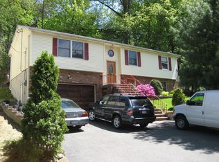 21 Aqueduct Pl, Yonkers, NY 10701