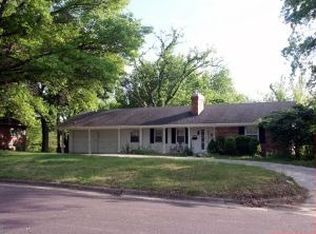 2020 Valley View Rd, Columbia, MO 65201