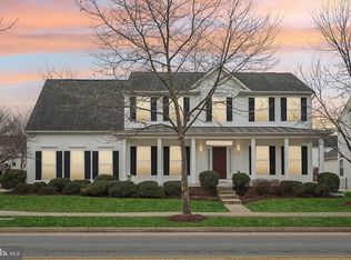 6 Spring Farm Dr, Lovettsville, VA 20180