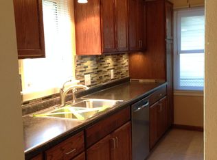 2916 Euclid Ave, Des Moines, IA 50310