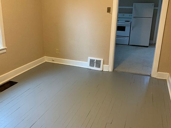 3rd image of 2145 16th St #2145