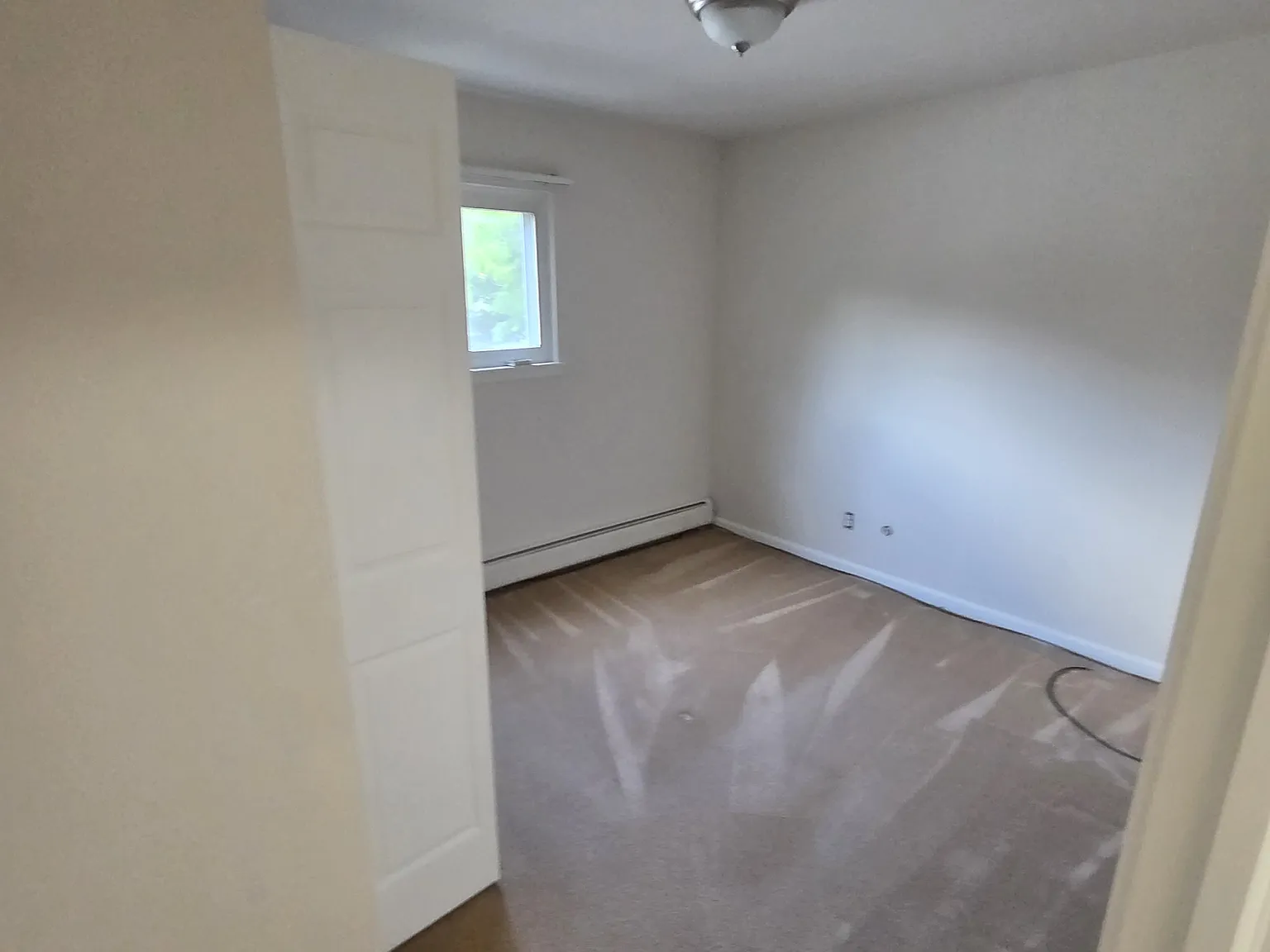 2 bed, 900 sqft, $1,295 — Photo 4