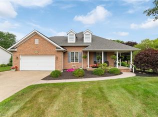 1725 Cadbury St NW, Massillon, OH 44646
