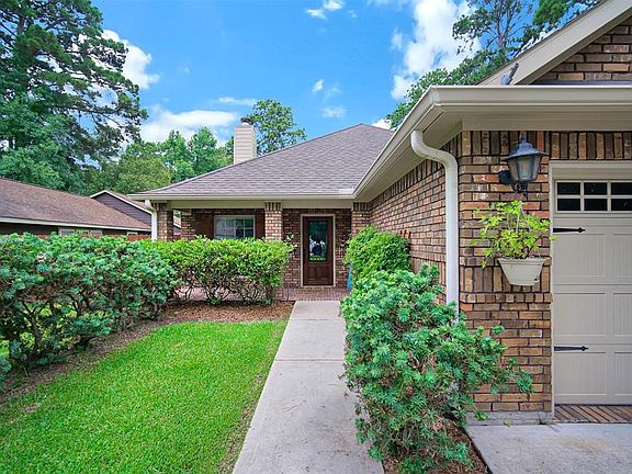 2nd image of 2819 Whitman Dr