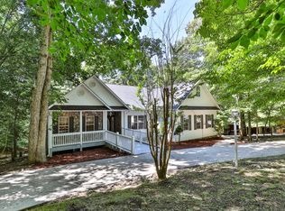1012 Villa Dr, Ellijay, GA 30540