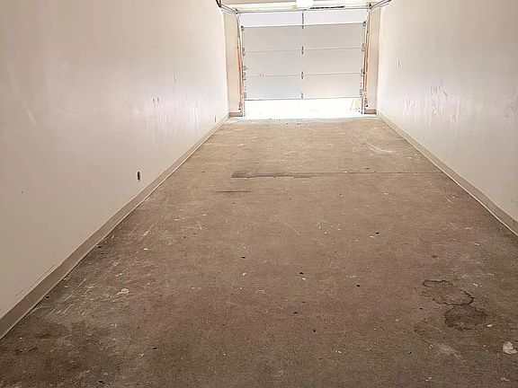 5th image of 402 Legato Dr