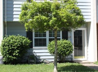 35 Roffman Pl, Newport News, VA 23602
