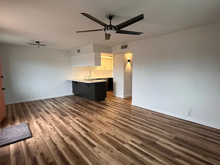 1957 Mesquite Ave #51 — Photo 6