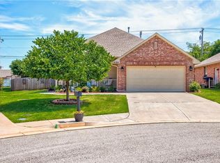 6104 NW 94th Ter, Oklahoma City, OK 73162
