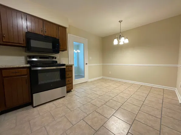 1002 Cedar Place Court Winston Salem, NC 27107, 1002 Cedar Place Ct #Sfh, Winston Salem, NC 27107