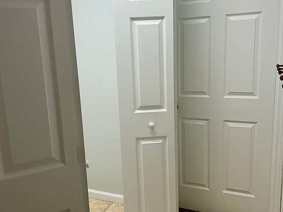5th image of 413 Diamond Trace Way