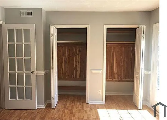 2608 Hitchcock Dr