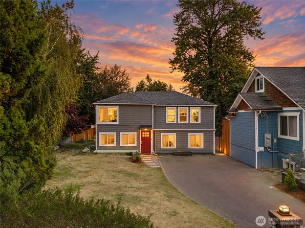 10808 53rd Avenue S, Seattle, WA 98178