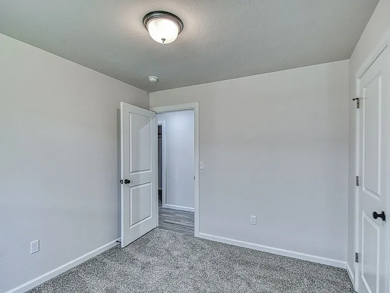 928 Varenna Ct — Photo 24