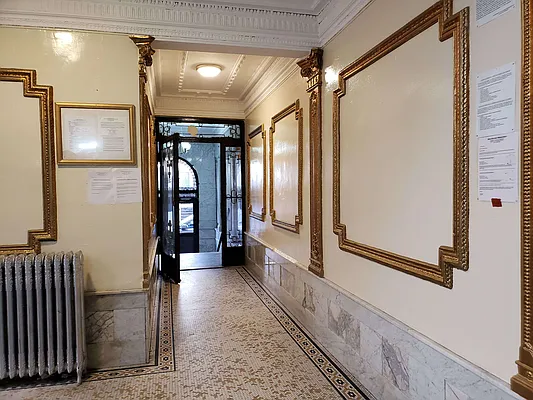 Rented by Zuz Realty | media 23