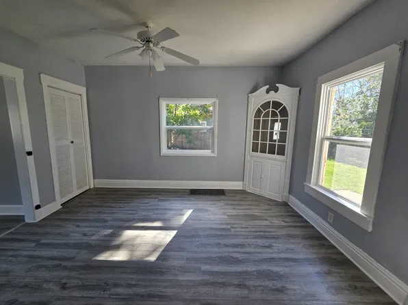 1306 Scott St, La Porte, IN 46350
