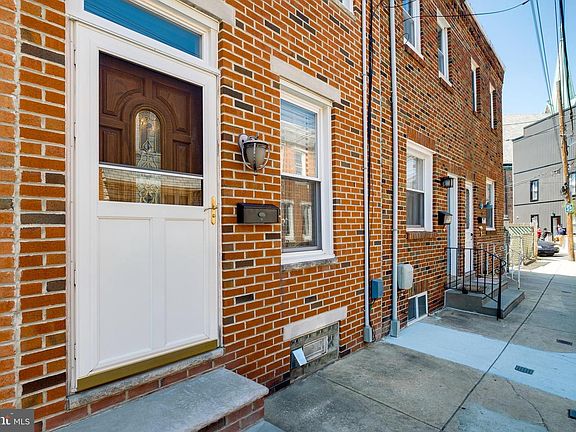 2nd image of 1474 E Wilt St