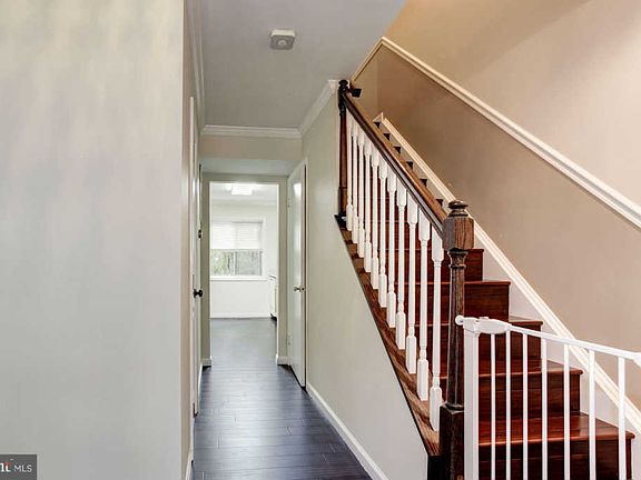 2nd image of 2681 Cristina Ct